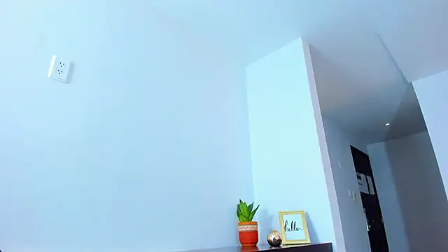 NathalyDaniels online show from 02/28/25, 11:47