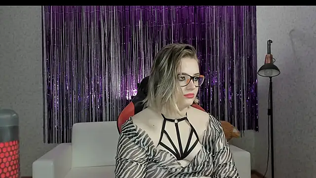 Seductive She Wolf online show from 02/12/25, 02:14