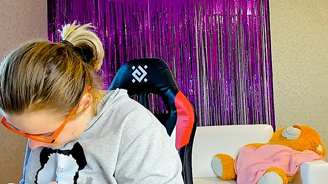 Seductive She Wolf online show from 03/07/25, 12:34