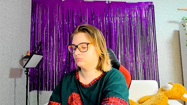 Seductive She Wolf online show from 03/15/25, 10:00