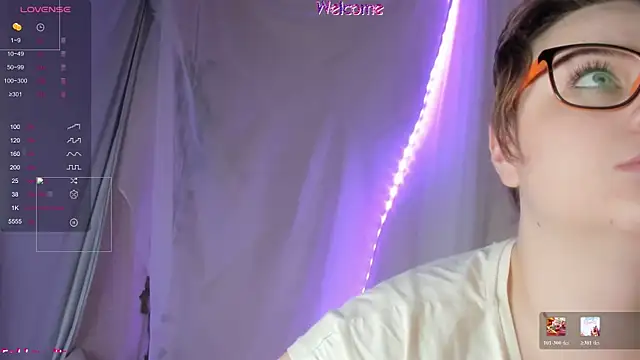 Snapshot of Seductive_She_Wolf chatting on 07/02/26, 02:34 Seductive She Wolf online show from 07/02/26, 02:34