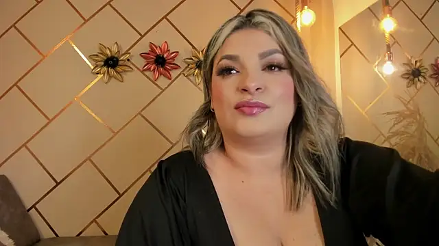 marianeporter   online show from 02/05/26, 04:28