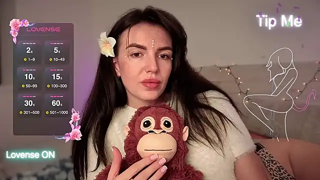 Snapshot of Wonder_Power chatting on 02/06/25, 12:00 Wonder Power online show from 02/06/25, 12:00