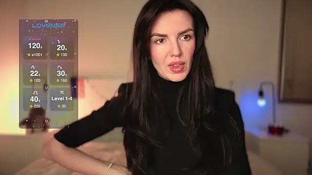 Snapshot of Wonder_Power chatting on 03/08/25, 09:40 Wonder Power online show from 03/08/25, 09:40