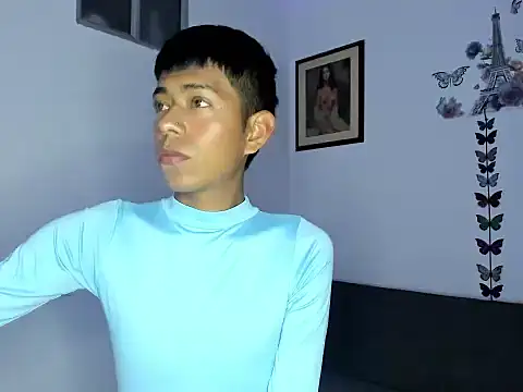 horny pair online show from 04/12/26, 09:42