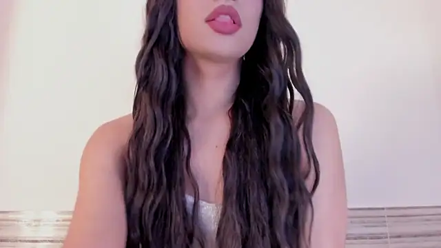 Sophia Cambpell online show from 02/16/26, 09:55