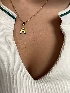 AbyThompson online show from 03/04/25, 10:16