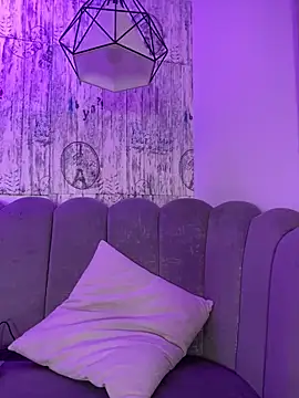 AbyThompson online show from 10/25/25, 01:51