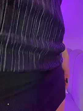 AbyThompson online show from 10/29/25, 01:13