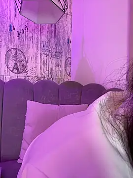 AbyThompson online show from 05/19/26, 01:56