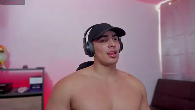 JamesGraay online show from 10/04/25, 11:52