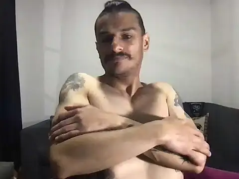 HorrorotikA online show from 04/05/26, 05:48