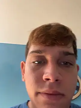 Snapshot of calleaaaa chatting on 10/05/25, 11:41 calleaaaa online show from 10/05/25, 11:41