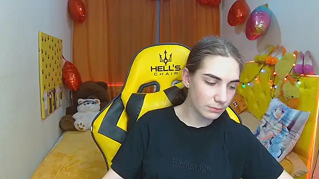 NikaStark  online show from 03/09/25, 10:19