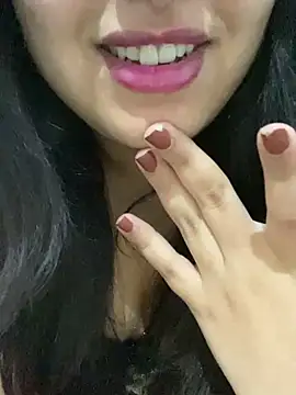 Snapshot of yassminsexy22 chatting on 01/20/25, 01:21 yassminsexy22 online show from 01/20/25, 01:21