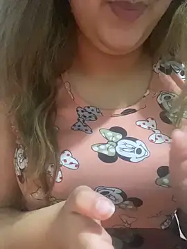 Snapshot of yassminsexy22 chatting on 02/03/26, 08:14 yassminsexy22 online show from 02/03/26, 08:14