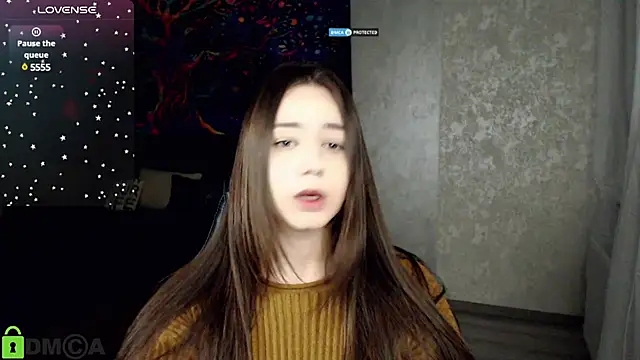 Mary Moonlight online show from 02/07/25, 05:40