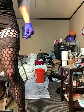 Snapshot of UtopianMisfit1 chatting on 02/27/26, 09:42 UtopianMisfit1 online show from 02/27/26, 09:42