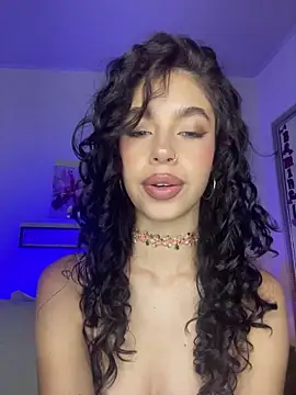 MarianaSnake online show from 11/22/25, 09:47