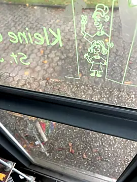 Snapshot of Michaela1222 chatting on 09/09/25, 04:39 Michaela1222 online show from 09/09/25, 04:39