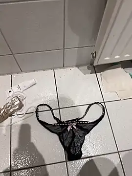 Snapshot of Michaela1222 chatting on 02/08/26, 07:06 Michaela1222 online show from 02/08/26, 07:06