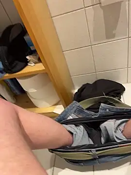 Snapshot of Michaela1222 chatting on 02/16/26, 07:54 Michaela1222 online show from 02/16/26, 07:54