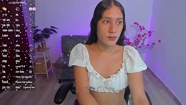 CamilaHarperr  online show from 04/11/26, 09:57