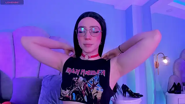 sweeet peach online show from 09/08/25, 10:20