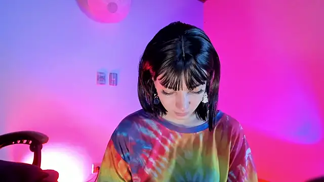 sweeet peach online show from 02/24/26, 12:30