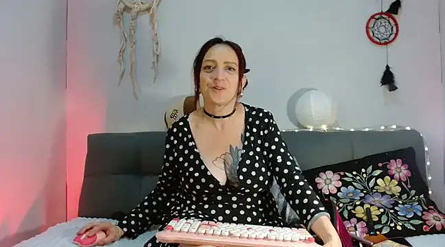 catalinamommyx online show from 02/20/25, 03:45