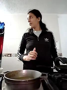 Bonny Klote online show from 01/17/25, 01:57