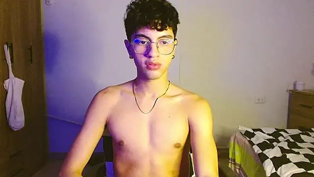 Angelligth online show from 10/15/25, 04:12