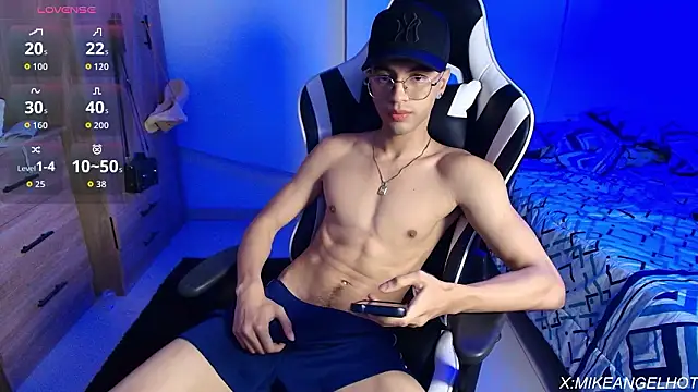 Angelligth online show from 02/25/26, 03:49