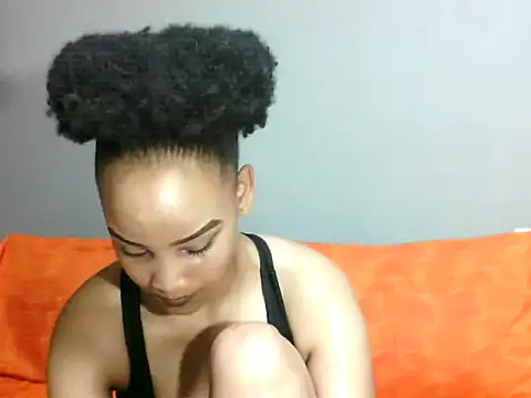 SmallSlut5 online show from 12/20/25, 02:13