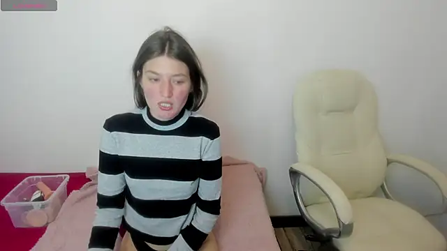 Tesa cute online show from 09/11/25, 12:55