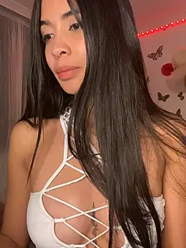 lina pink online show from 01/15/25, 06:01