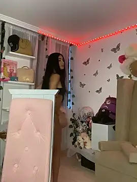 lina pink online show from 01/23/25, 11:05