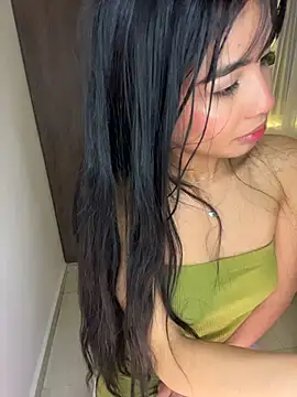 lina pink online show from 02/07/26, 05:44