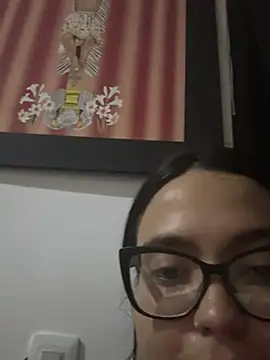 Snapshot of Karla-sexy01 chatting on 12/18/24, 03:15 Karla-sexy01 online show from 12/18/24, 03:15