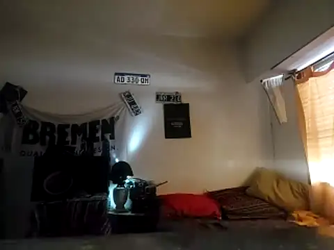 Snapshot of dangerman94 chatting on 12/15/25, 06:23 dangerman94 online show from 12/15/25, 06:23