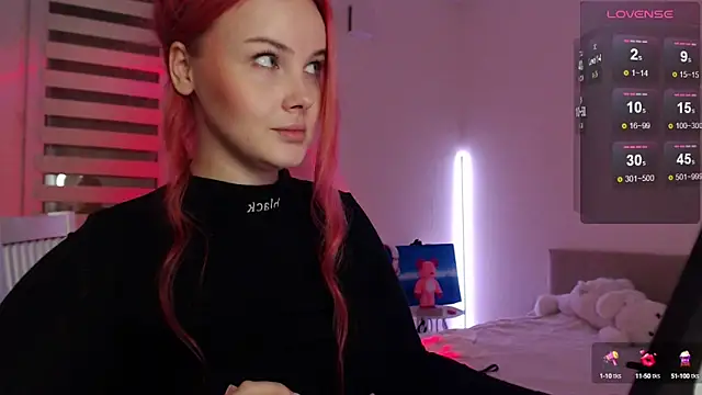 AliseLooo online show from 02/26/25, 01:32