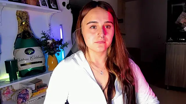 evy orange1 online show from 03/20/26, 02:27