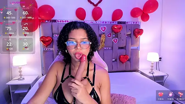 MilaHall  online show from 02/08/25, 03:52