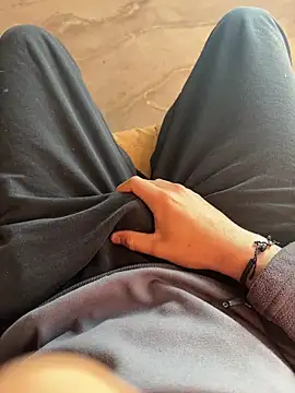 josle24 online show from 10/29/25, 03:03