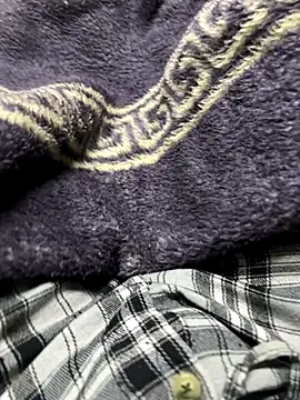 josle24 online show from 11/30/25, 07:01