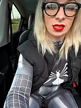 Giuliana baby online show from 03/10/25, 04:14