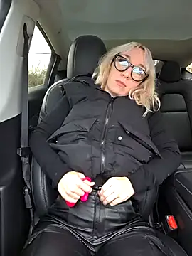 Giuliana baby online show from 03/11/25, 03:56