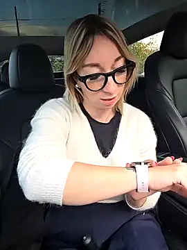 Giuliana baby online show from 10/23/25, 04:06