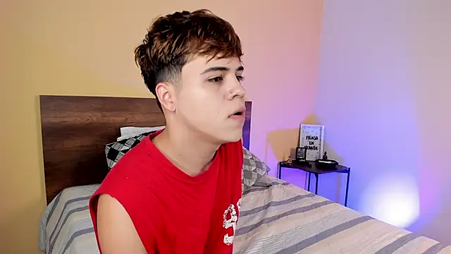 Snapshot of justinbiler chatting on 01/09/25, 12:41 justinbiler online show from 01/09/25, 12:41