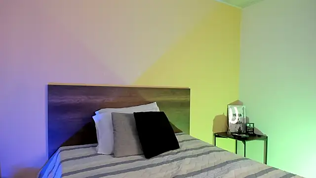 Snapshot of justinbiler chatting on 02/27/25, 12:34 justinbiler online show from 02/27/25, 12:34